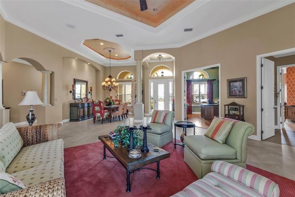 Chandelier, Dining room, Interior, Living room, Recessed Lighting