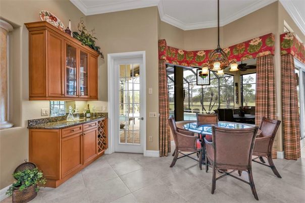 Dining room, Interior, Pendant Lights