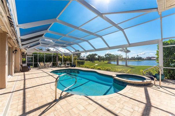 Glass Ceilings, Interior, Pool, Sun Room, Water