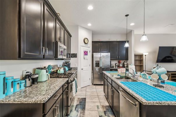 Interior, Kitchen, Pendant Lights, Recessed Lighting, Stainless Steel Appliances