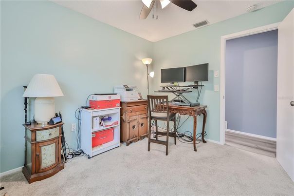 Home Office, Interior
