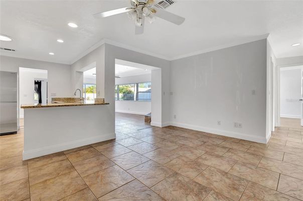 Empty room, Interior, Kitchen, Recessed Lighting