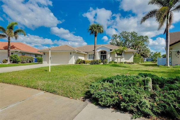 Attached, Backyard, Exterior, Facade, Ranch