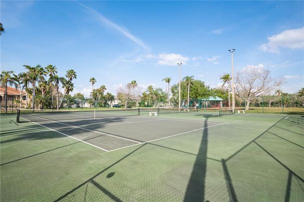 Exterior, Tennis Courts