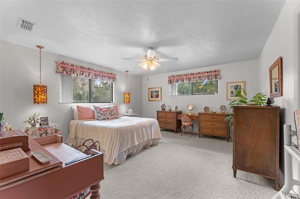 Bedroom, Interior, Pendant Lights
