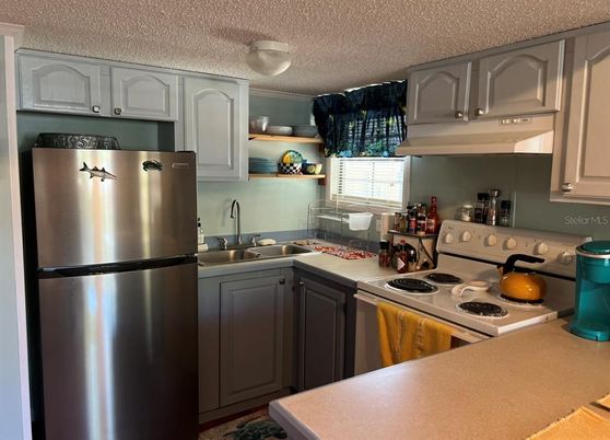 Interior, Kitchen, Stainless Steel Appliances