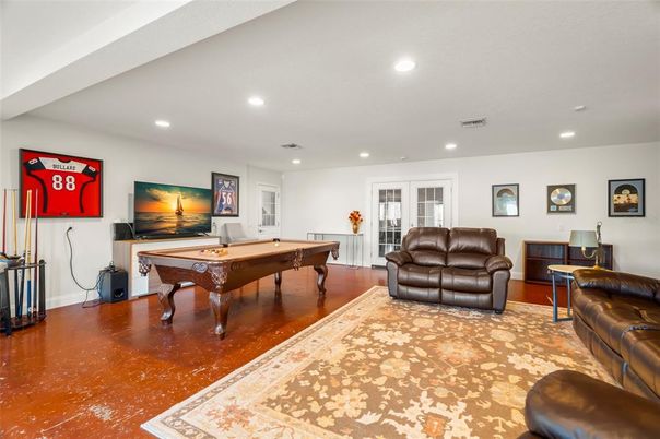 Billiard Table, Game Room, Interior, Recessed Lighting, Wood Texture Flooring