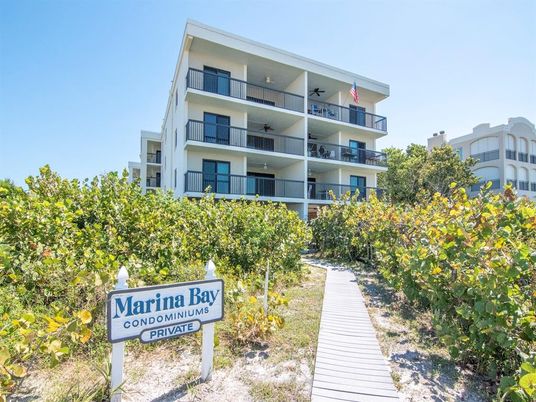 Exterior, Facade, Condo Building