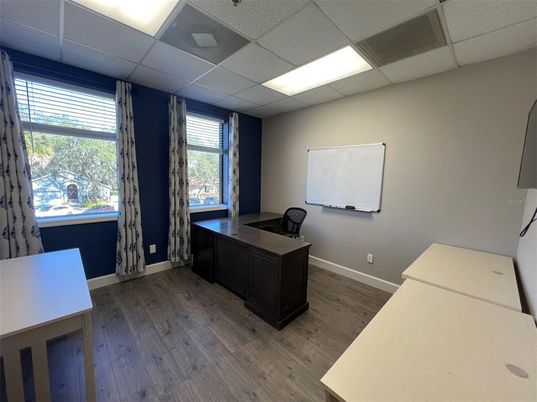 Home Office, Interior, Recessed Lighting, Wood Texture Flooring
