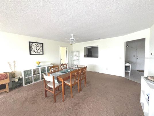 Dining room, Interior
