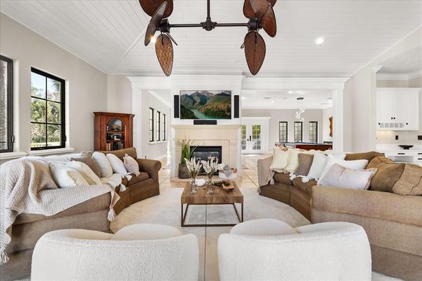 Chandelier, Fireplace, Interior, Living room, Pendant Lights, Recessed Lighting