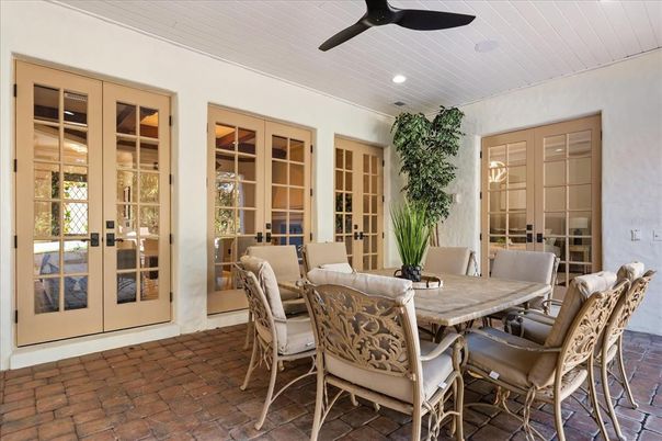 Dining room, Exterior, Interior, Recessed Lighting