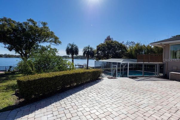Exterior, Lake, Pool, Water