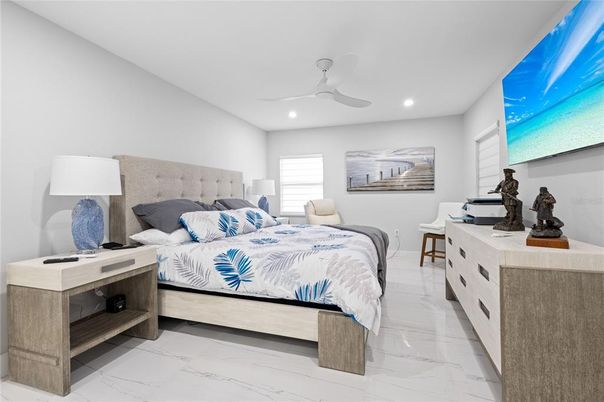 Bedroom, Interior, Marble, Recessed Lighting