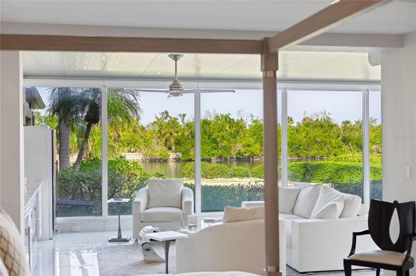 Interior, Living room, Sun Room, Water