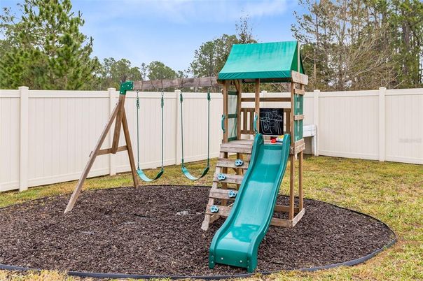 Backyard, Exterior, Playground