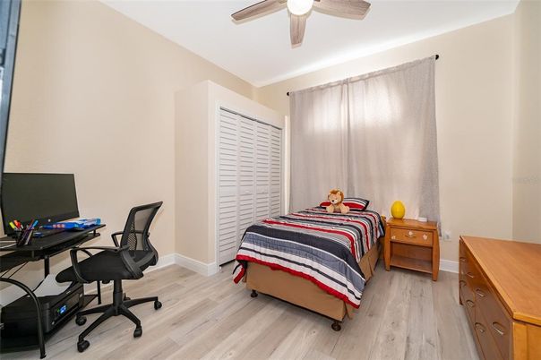 Bedroom, Home Office, Interior, Wood Texture Flooring