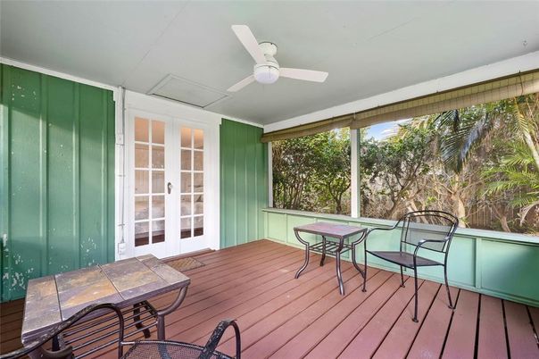 Interior, Sun Room, Wood Texture Flooring