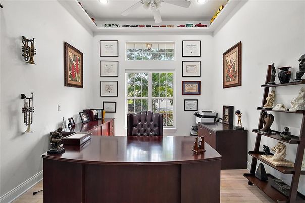 Home Office, Interior, Recessed Lighting, Wood Texture Flooring