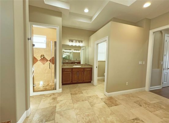 Bathroom, Interior, Recessed Lighting