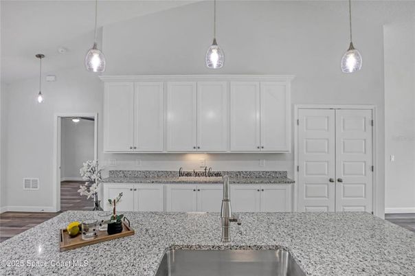 Interior, Kitchen, Pendant Lights, Wood Texture Flooring