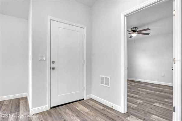 Empty room, Interior, Wood Texture Flooring