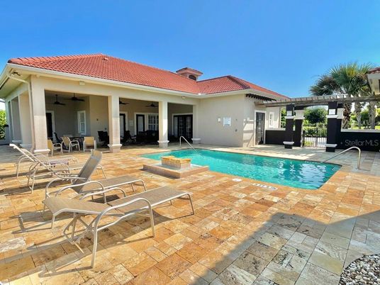 Exterior, Pool
