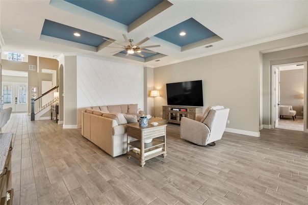 Interior, Living room, Recessed Lighting, Wood Texture Flooring