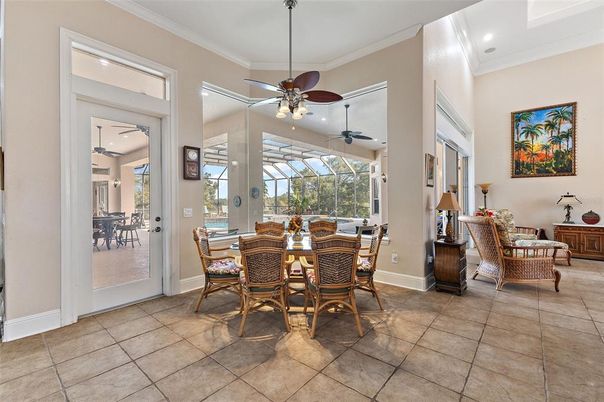 Dining room, Interior, Recessed Lighting, Sun Room