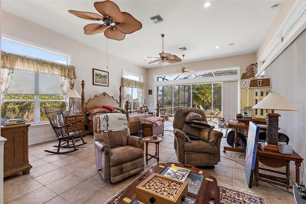 Dining room, Interior, Living room, Recessed Lighting