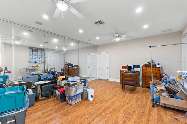 Interior, Recessed Lighting, Wood Texture Flooring