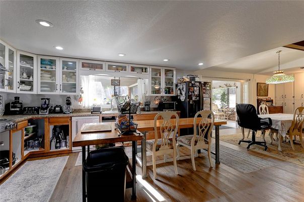 Dining room, Interior, Pendant Lights, Recessed Lighting, Wood Texture Flooring