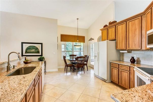 Dining room, Interior, Kitchen, Pendant Lights