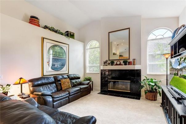 Fireplace, Interior, Living room