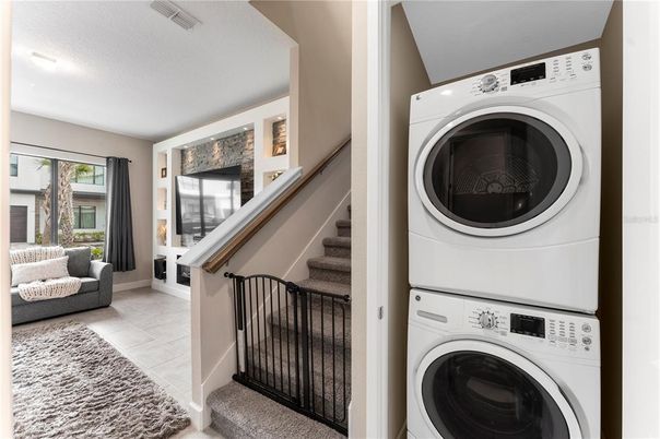 Interior, Recessed Lighting, Utility Closets, Washer