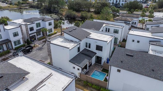 Exterior, Drone