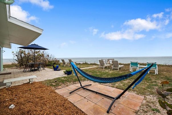 Backyard, Exterior, Water