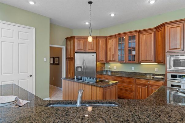 Interior, Kitchen, Pendant Lights, Recessed Lighting, Stainless Steel Appliances