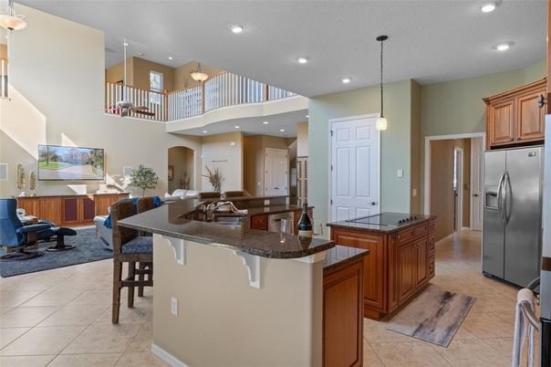 Interior, Kitchen, Living room, Pendant Lights, Recessed Lighting, Stainless Steel Appliances