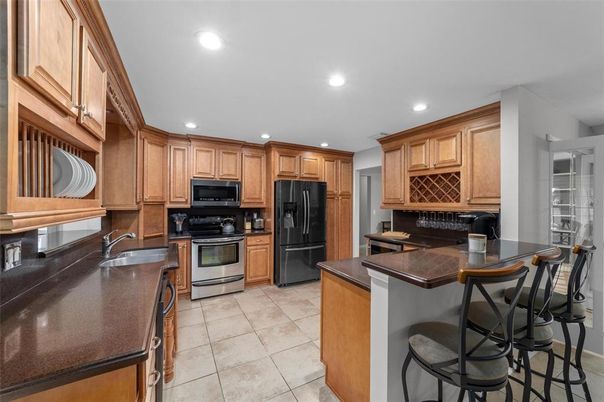 Interior, Kitchen, Recessed Lighting