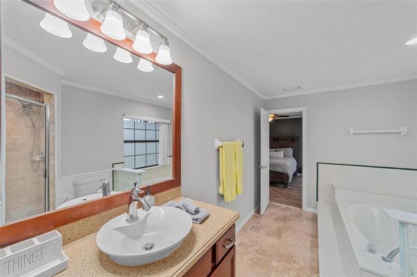 Bathroom, Bedroom, Glass Shower, Interior, Recessed Lighting