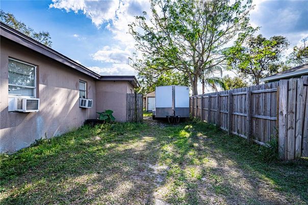 Backyard, Exterior