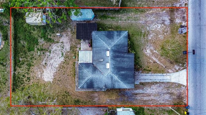 Exterior, Drone