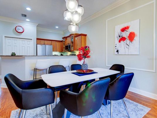 Dining room, Interior, Kitchen, Pendant Lights, Recessed Lighting, Wood Texture Flooring