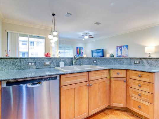 Interior, Kitchen, Pendant Lights, Wood Texture Flooring