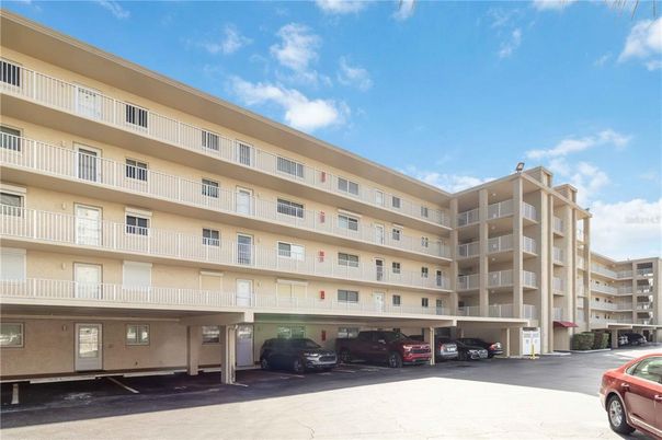 Exterior, Facade, Condo Building