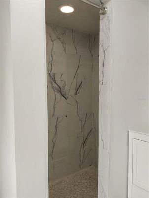 Bathroom, Interior, Marble Walls, Recessed Lighting