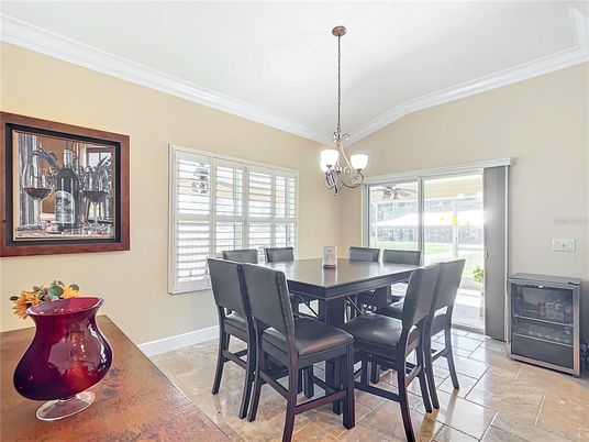 Chandelier, Dining room, Interior