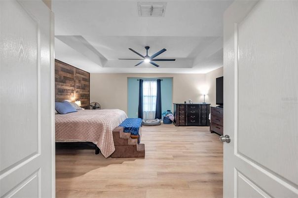 Bedroom, Interior, Wood Texture Flooring, Wooden Walls