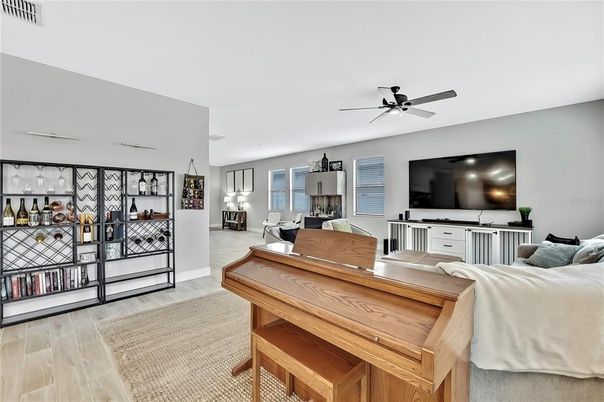 Interior, Living room, Pendant Lights, Piano, Wood Texture Flooring